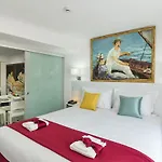 Art & Wine Boutique Apartmanhotel Lárnaka