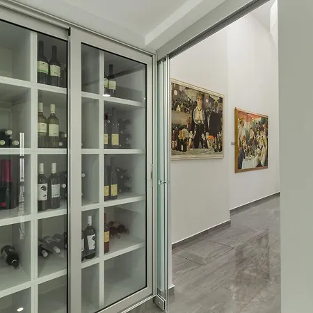 Art & Wine Boutique 3*