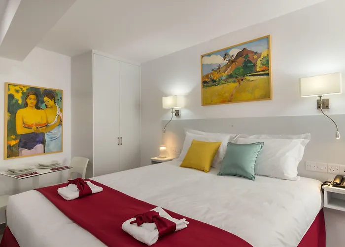 Apartahotel Art & Wine Boutique 4*