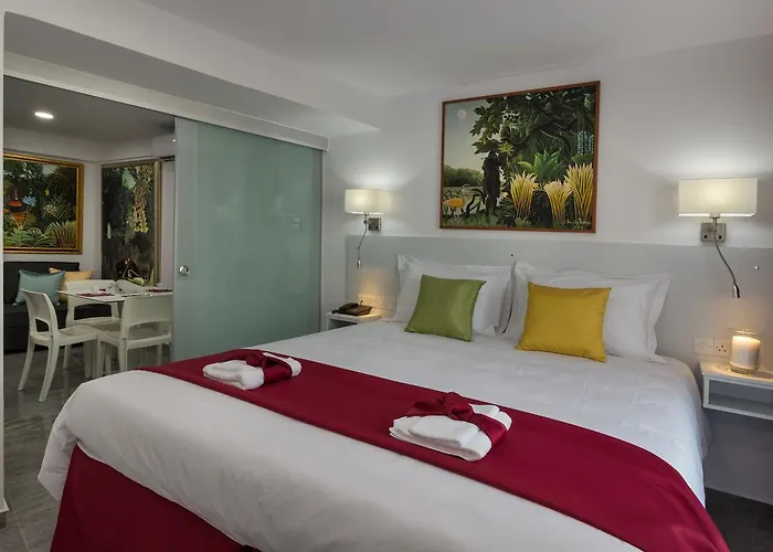 Art & Wine Boutique Apartahotel