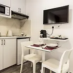 Lejlighedshotel Art & Wine Boutique 4*