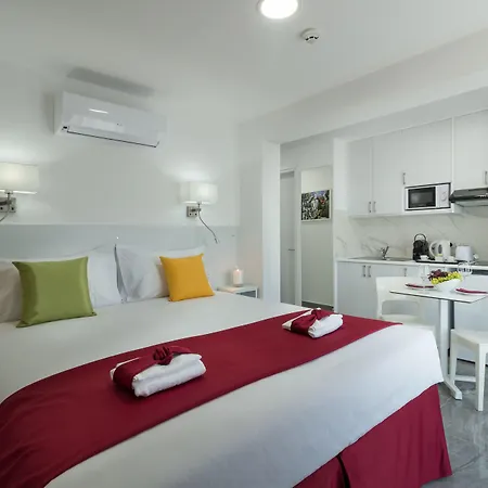 Apartmanhotel Art & Wine Boutique 4*