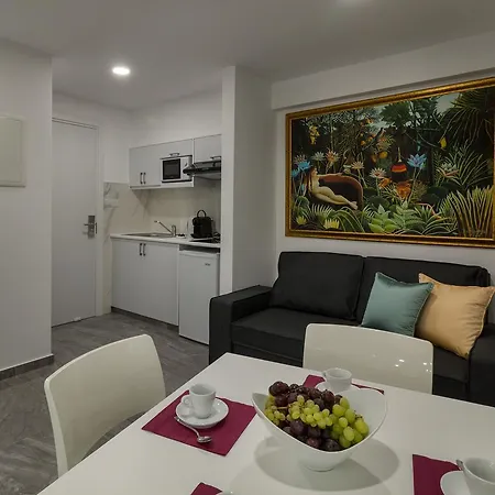 Aparthotel Art & Wine Boutique 3*