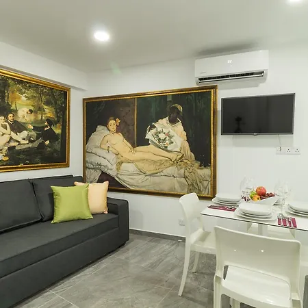 Hotel de apartamente Art & Wine Boutique Larnaca