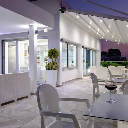 Aparthotel Art & Wine Boutique Larnaca