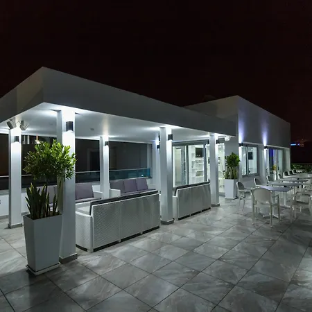 Aparthotel Art & Wine Boutique Larnaca