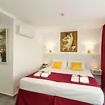 Art & Wine Boutique 4* 拉纳卡