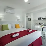 公寓式酒店 Art & Wine Boutique 4*